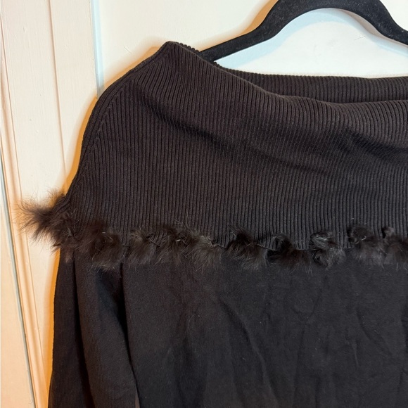 Colour Works Vintage Brown Faux Fur Off Shoulder Sweater - Picture 4 of 4